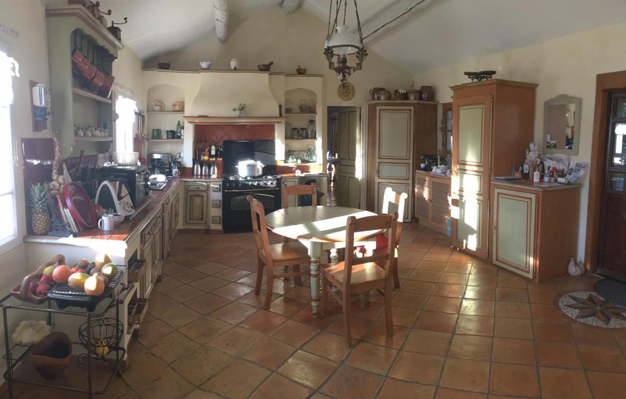 Maison D'Hotes B&B La Bastidaine カシ エクステリア 写真