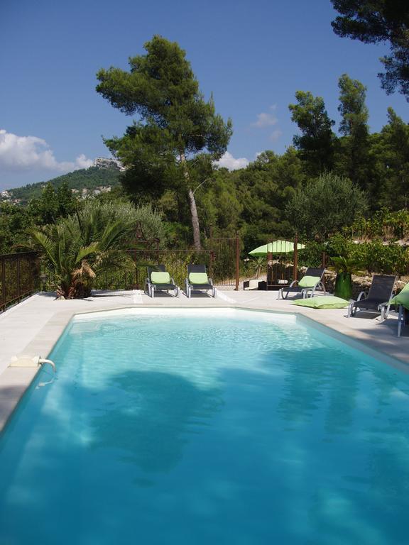 Maison D'Hotes B&B La Bastidaine カシ 部屋 写真